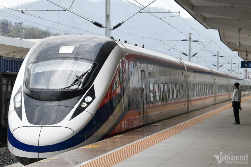 High Speed Train Netzero Vietnam plans elevated high-speed rail to meet net-zero emissions by ...