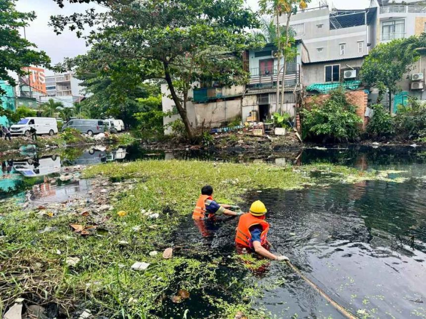 HCMC to invest $120 million in cleaning up two polluted canals ...